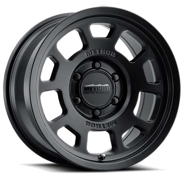 Method 705 - Matte Black [17x8.5, 6x120, 67 Hub] – Level Up Suspension